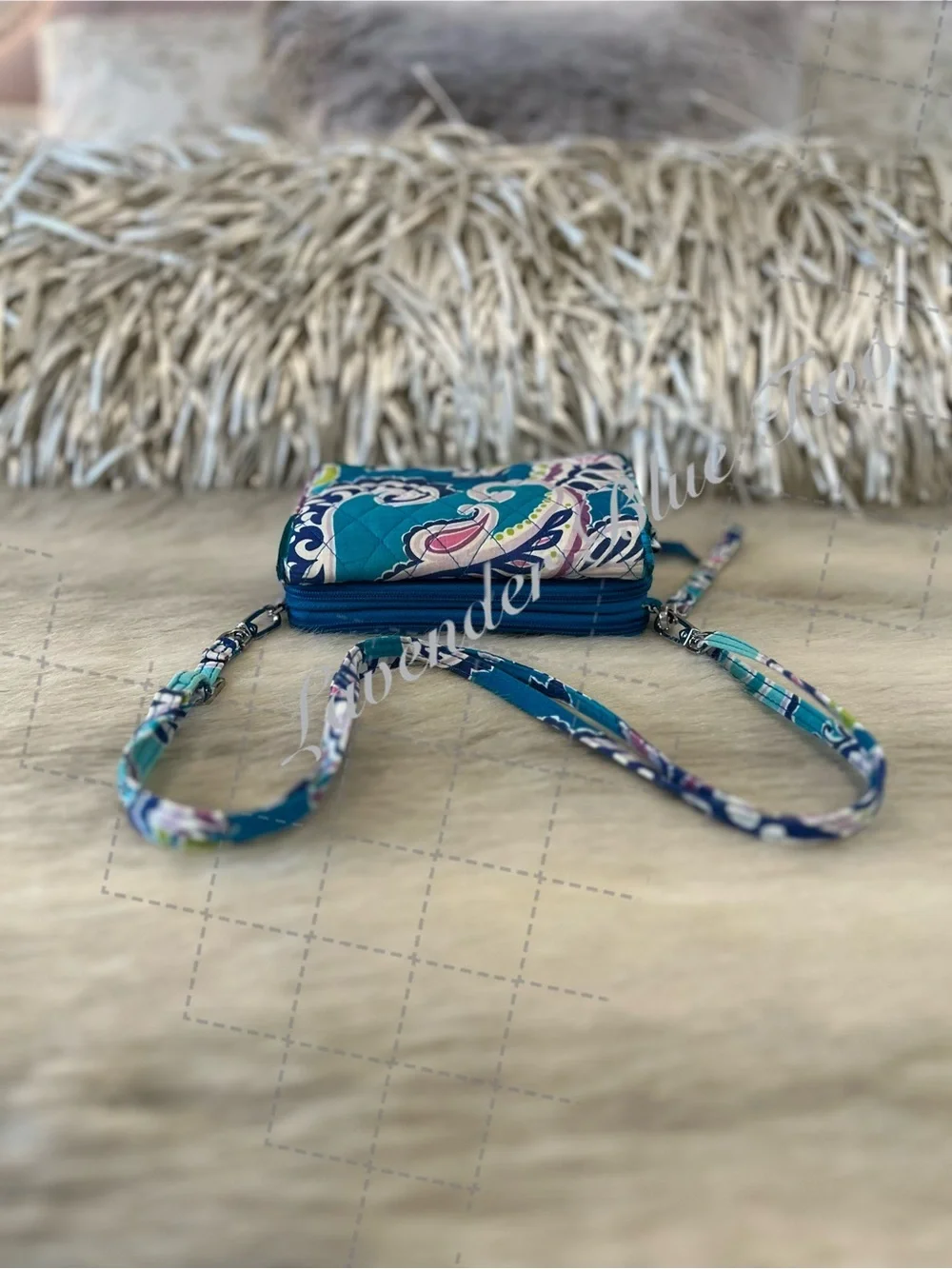 VERA BRADLEY Waikiki Paisley 3 in One Crossbody Turquoise White Beach Festival